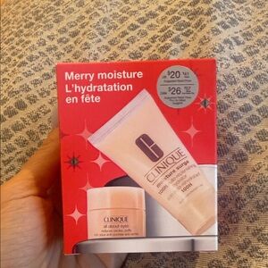Clinique Hydration Duo in Red Packaging